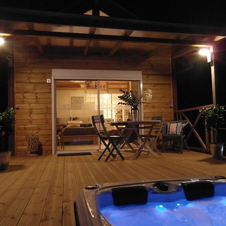 Marosenia Ttiki - Cabanes Et Spa อัสแก็ง ภายนอก รูปภาพ